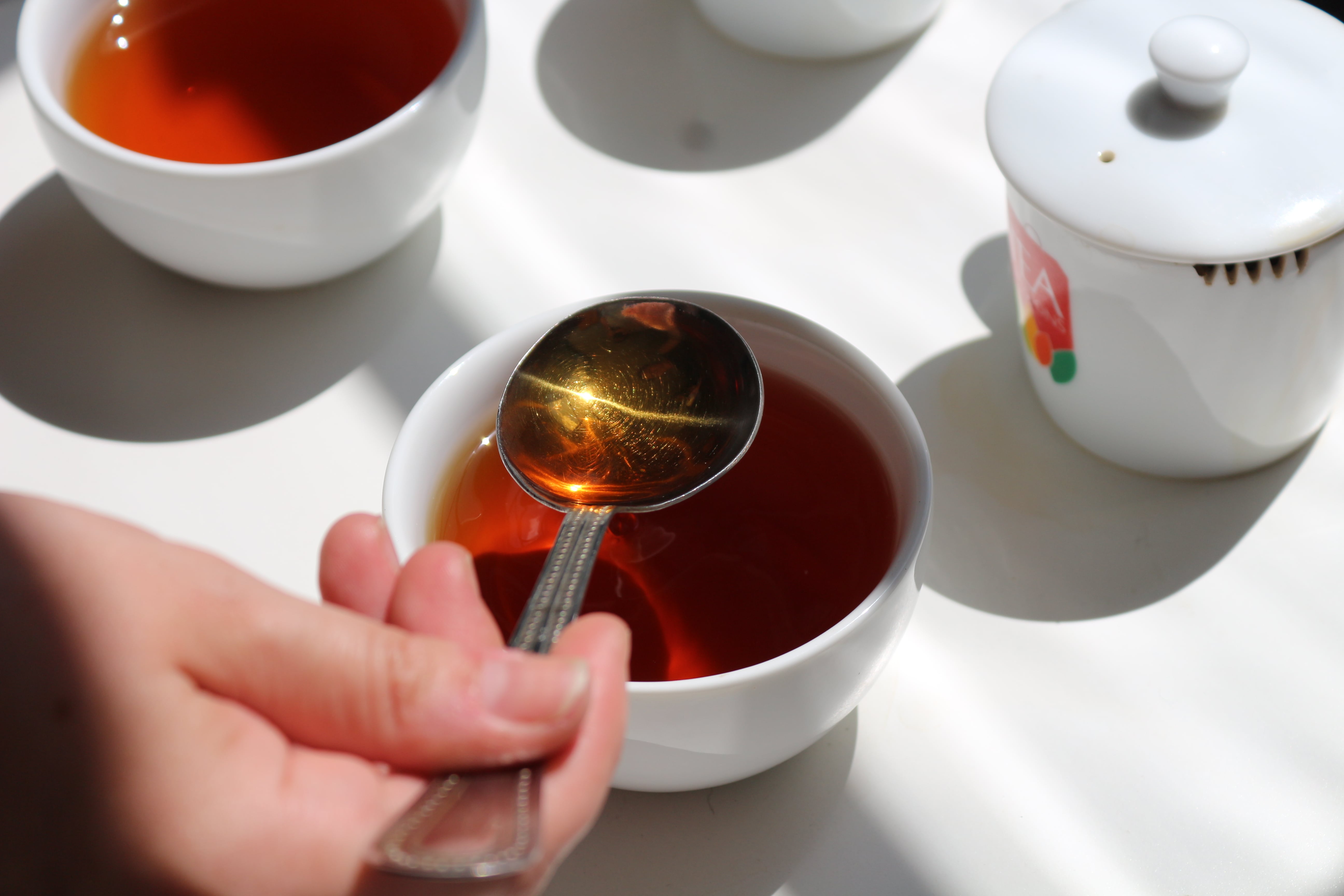 6 bienfaits du thé rooibos (qui donnent envie d'en acheter)
